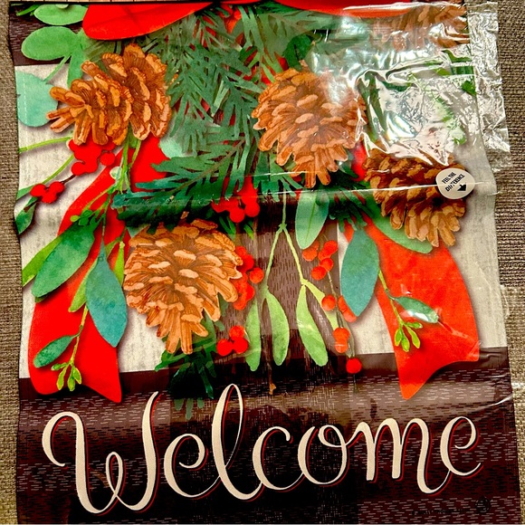 Premium Garden Flag. NWT - Picture 1 of 7